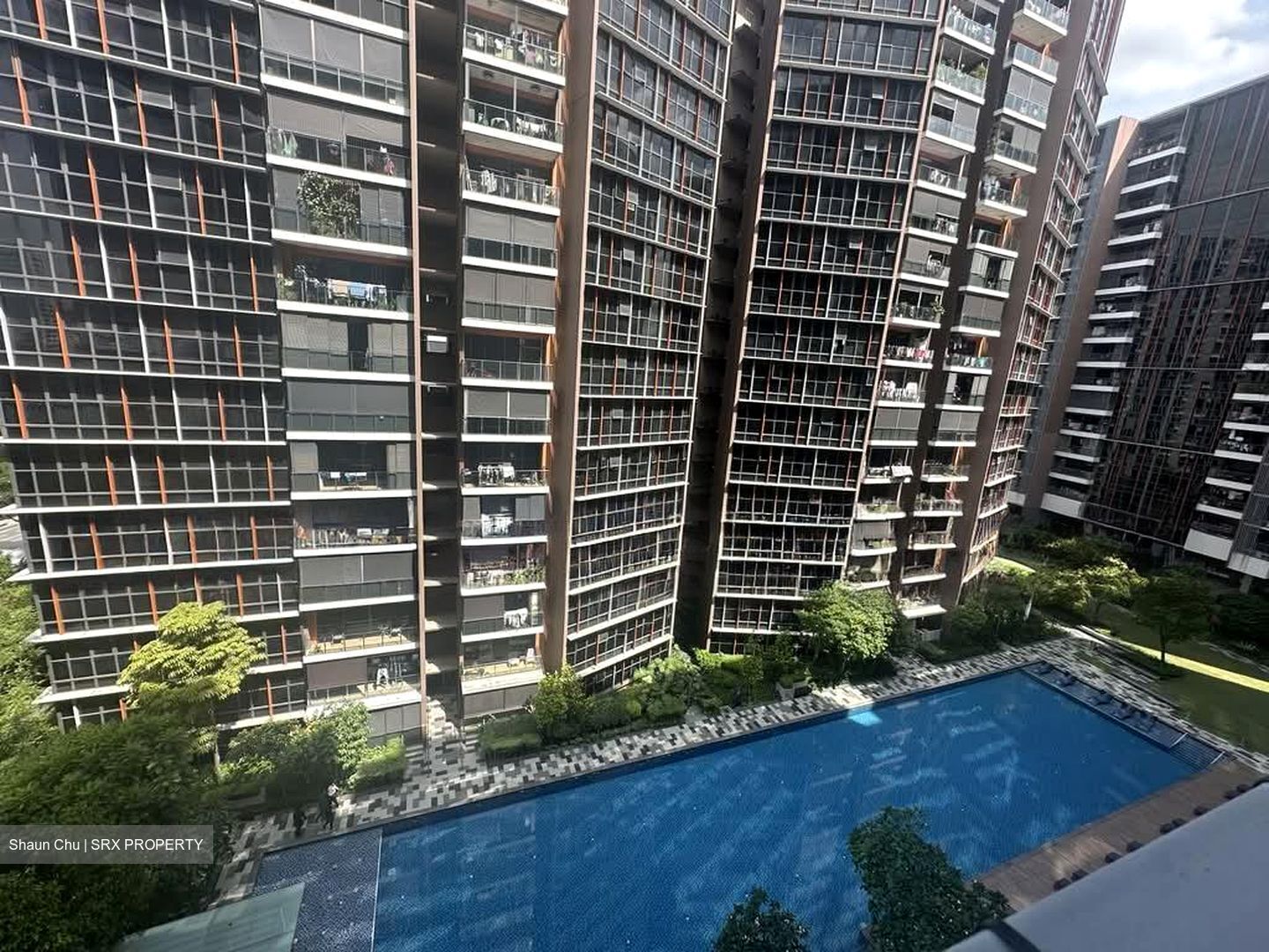 Sims Urban Oasis (D14), Condominium #638308351